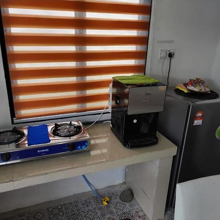 Homestay Embah Ros & Embah Lek Hutan Melintang 外观 照片
