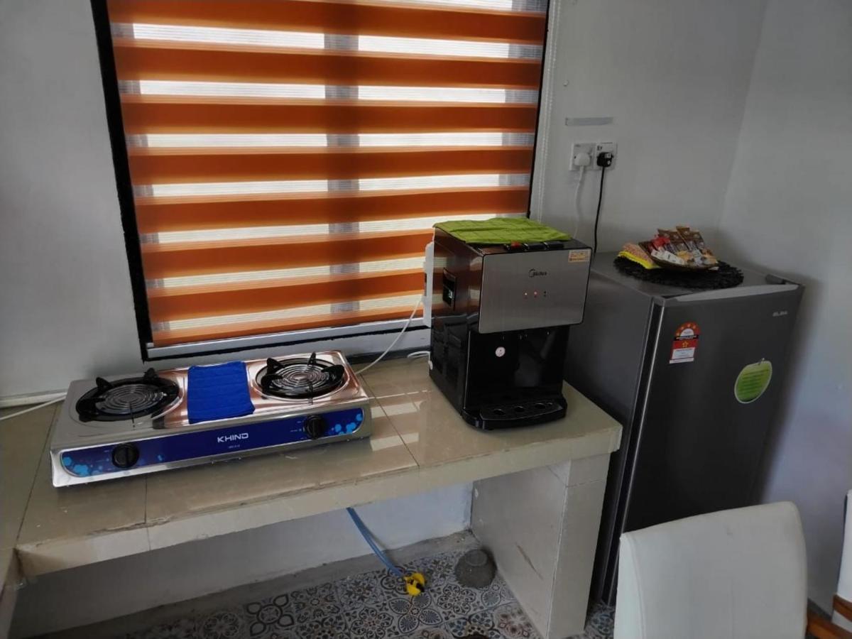 Homestay Embah Ros & Embah Lek Hutan Melintang 外观 照片